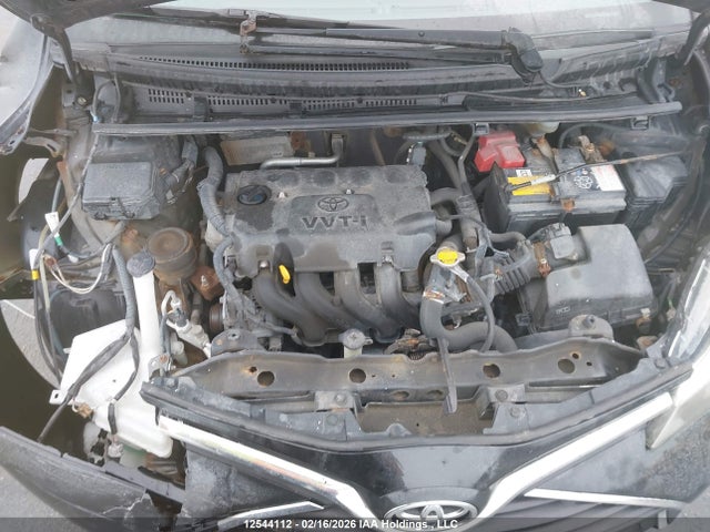 VNKKTUD36FA042324 Toyota YARIS LE