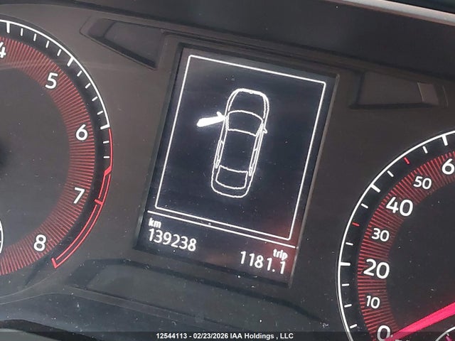 12544113 :رقم المزاد ، 3VWEB7BU3LM056392 vin ، 2020 Volkswagen Jetta Highline مزاد بيع