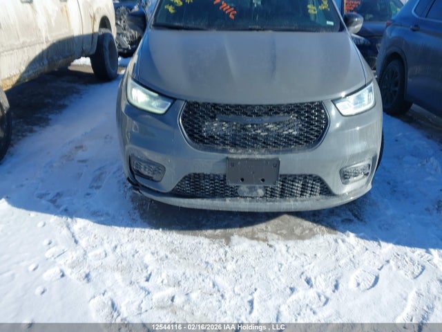 Chrysler Pacifica Limited 2025 2C4RC1GG6SR602546 Image 12
