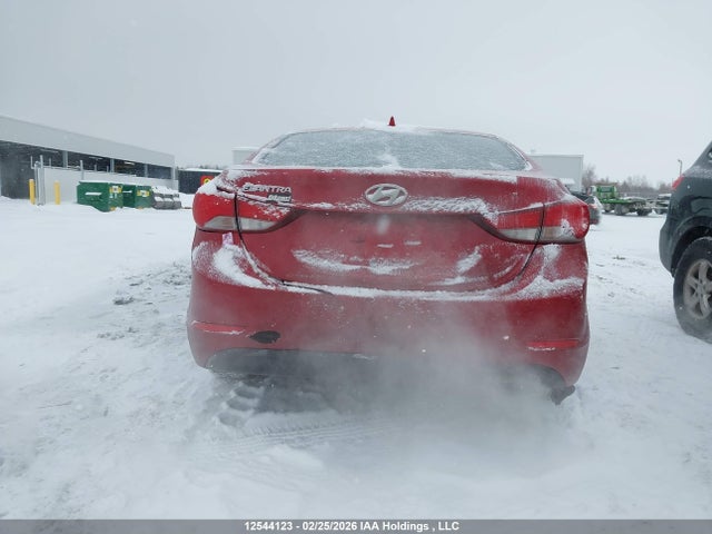 KMHDH4AH0FU262748 Hyundai Elantra Gls