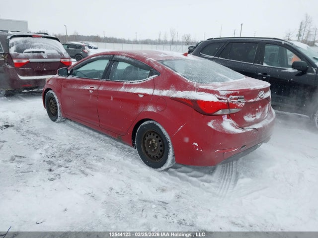 KMHDH4AH0FU262748 Hyundai Elantra Gls