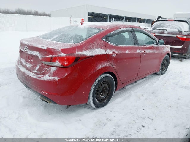 KMHDH4AH0FU262748 Hyundai Elantra Gls