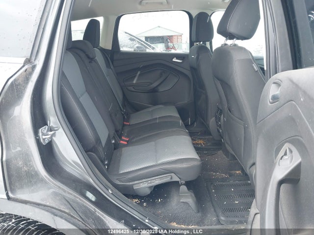 1FMCU9G99HUB46990 Ford ESCAPE SE