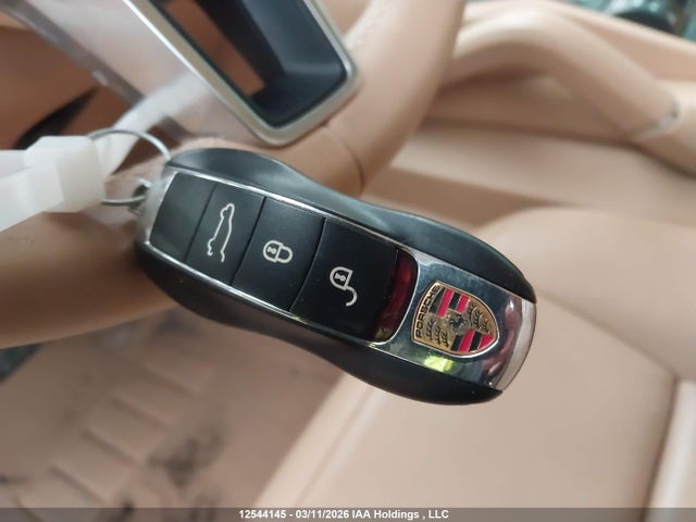 WP1AA2A27GKA13922 Porsche Cayenne