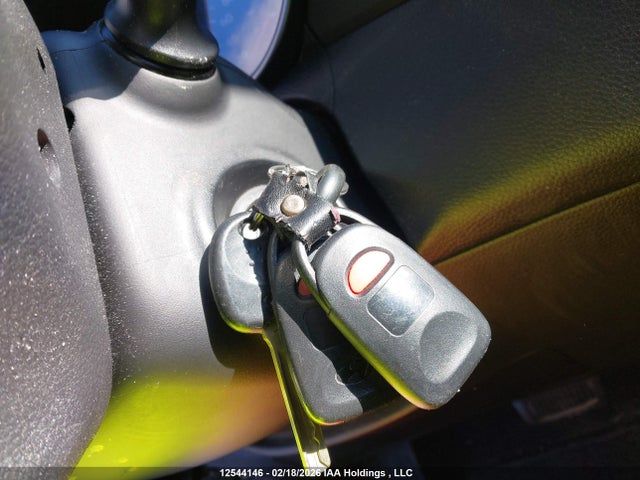 KMHD25LH0GU261914 Hyundai ELANTRA GT