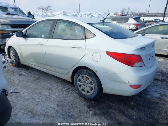 KMHCT4AE6EU672324 Hyundai ACCENT GL
