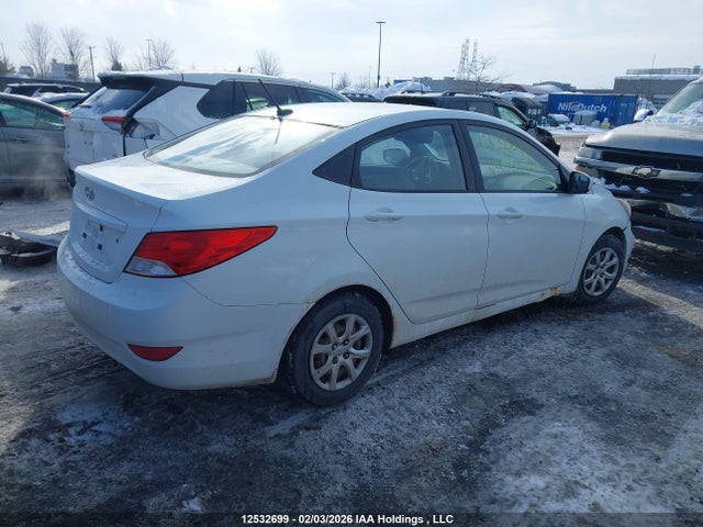 KMHCT4AE6EU672324 Hyundai ACCENT GL