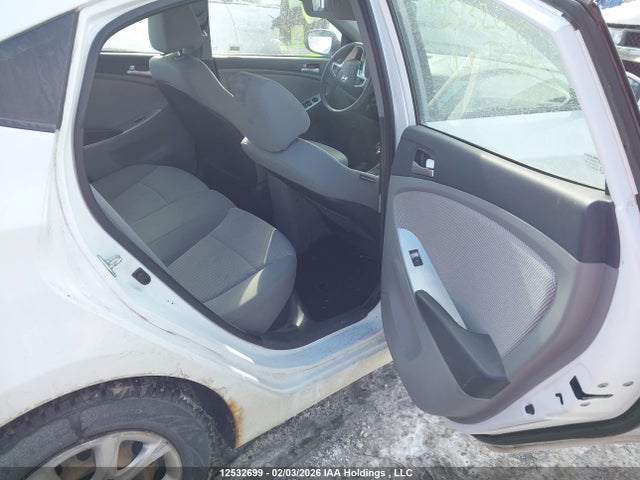 KMHCT4AE6EU672324 Hyundai ACCENT GL