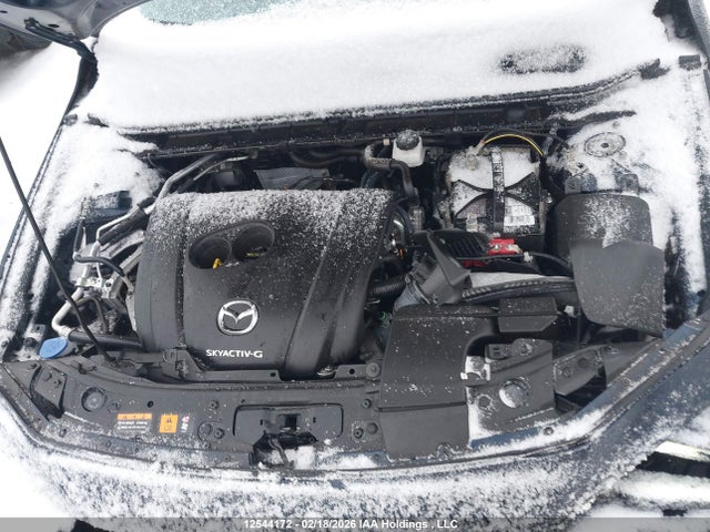 JM1BPALL2N1511114 Mazda 3 Preferred