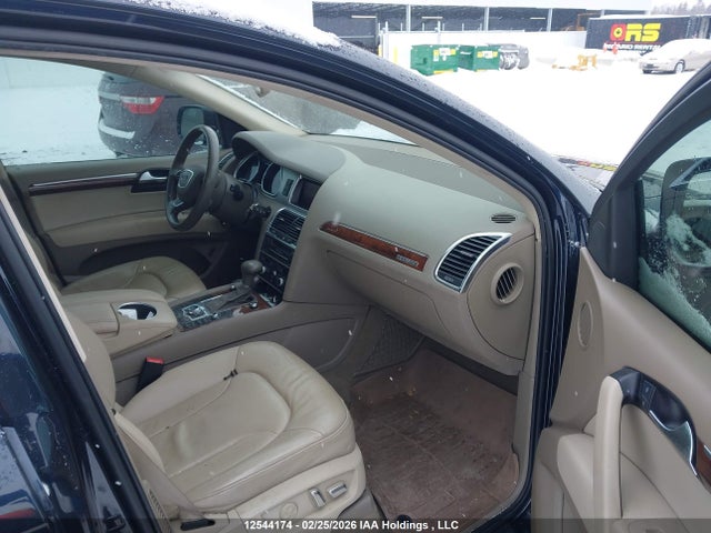 2012 Audi Q7 3.0 Premium მანქანა იყიდება აუქციონზე, vin: WA1CGCFE7CD002560, აუქციონის ნომერი: 12544174
