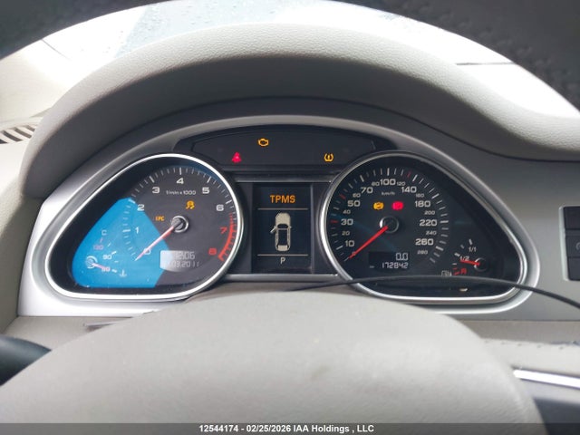 2012 Audi Q7 3.0 Premium მანქანა იყიდება აუქციონზე, vin: WA1CGCFE7CD002560, აუქციონის ნომერი: 12544174