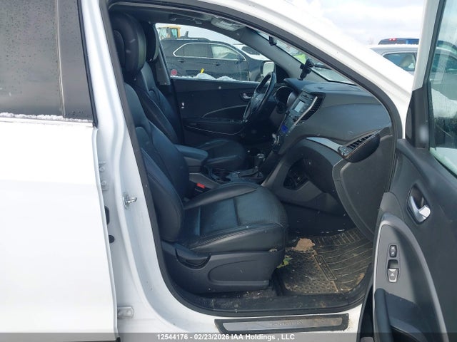 5XYZUDLA8FG232761 Hyundai Santa Fe Sport 2.0t Se