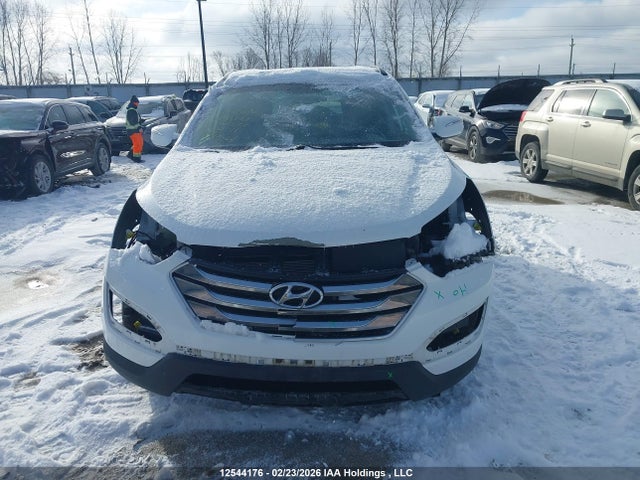 5XYZUDLA8FG232761 Hyundai Santa Fe Sport 2.0t Se