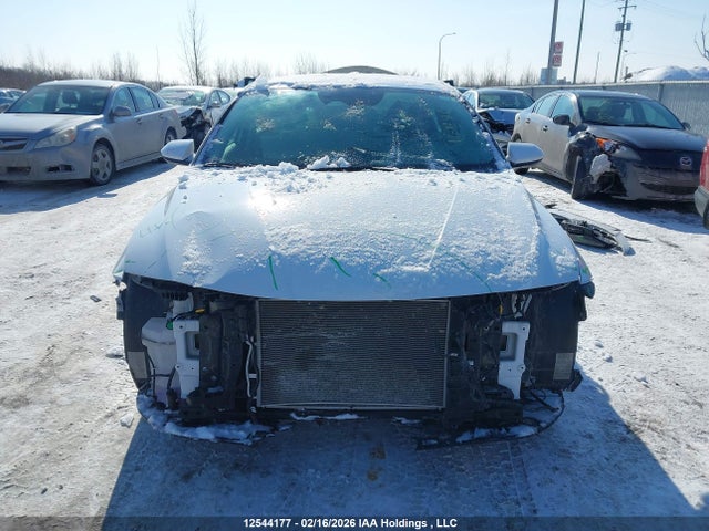 KMHLM4DG2RU796185 Hyundai Elantra Essential