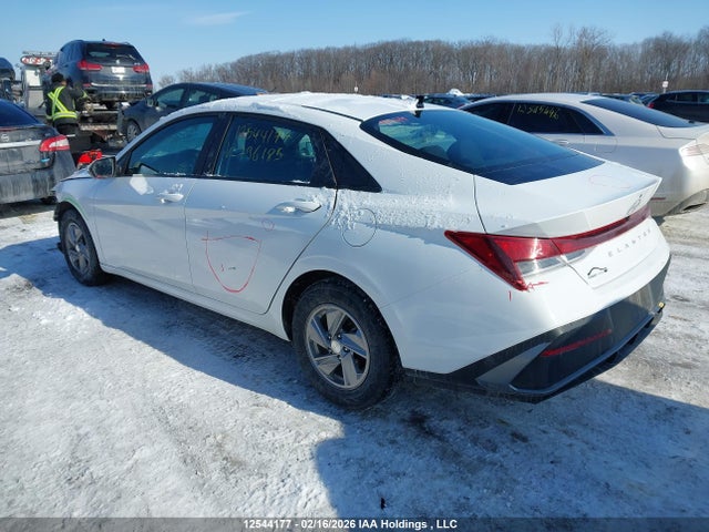 KMHLM4DG2RU796185 Hyundai Elantra Essential