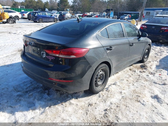 KMHD84LFXJU497906 Hyundai ELANTRA GL