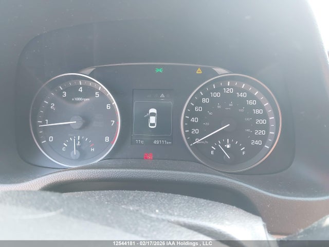 KMHD84LFXJU497906 Hyundai ELANTRA GL