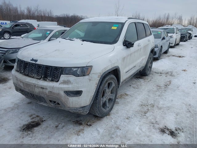 1C4RJFAG4JC381290 Jeep Grand Cherokee Laredo