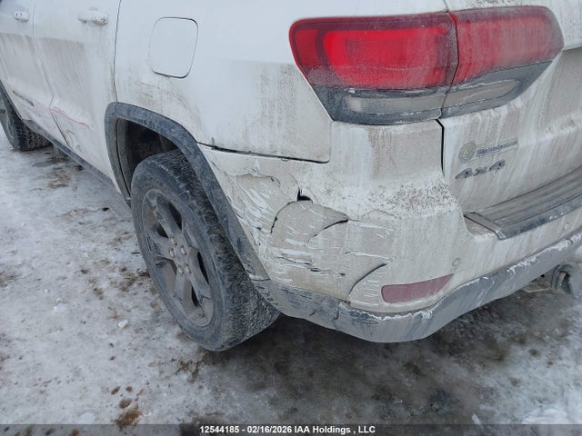1C4RJFAG4JC381290 Jeep Grand Cherokee Laredo