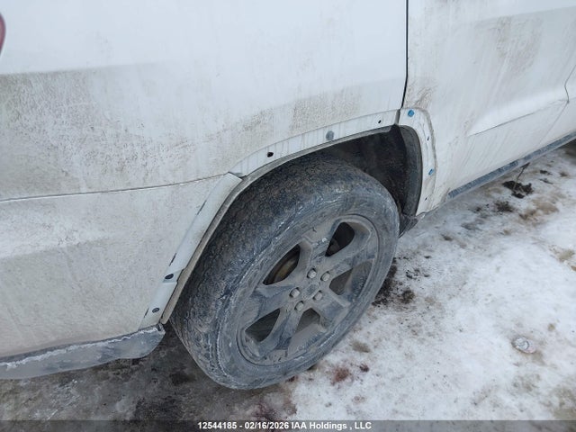 1C4RJFAG4JC381290 Jeep Grand Cherokee Laredo