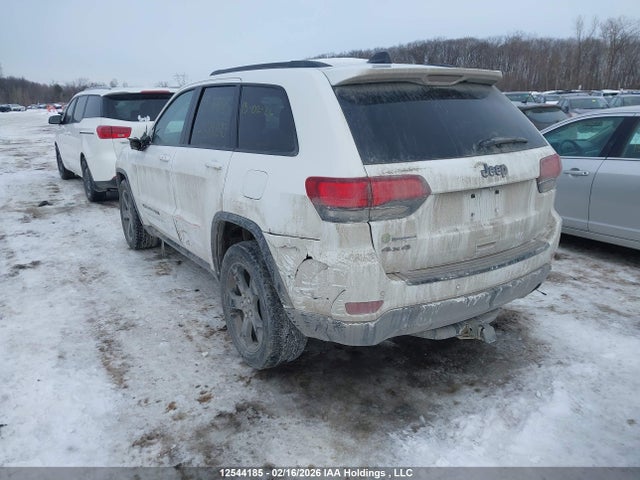 1C4RJFAG4JC381290 Jeep Grand Cherokee Laredo