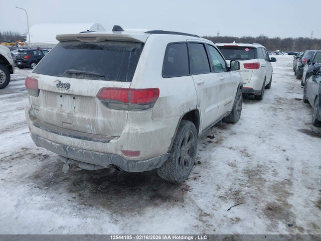 1C4RJFAG4JC381290 Jeep Grand Cherokee Laredo