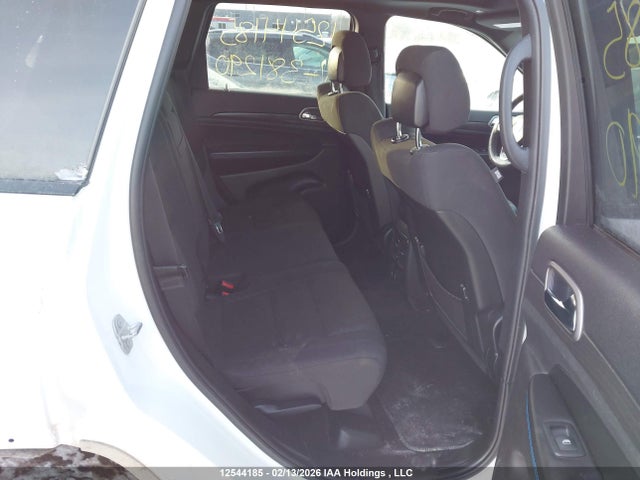 1C4RJFAG4JC381290 Jeep Grand Cherokee Laredo