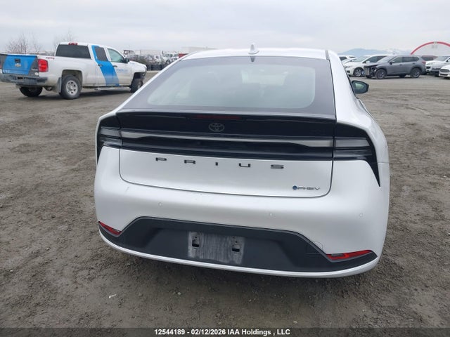 JTDACACU2S3047337 Toyota Prius Plug-in Hybrid Se