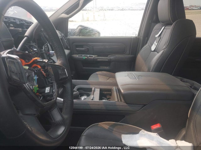 RAM 5500 2024 3C7WRNFJ6RG369566 Image 8