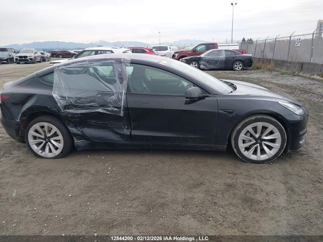 5YJ3E1EA0NF258078 Tesla MODEL 3