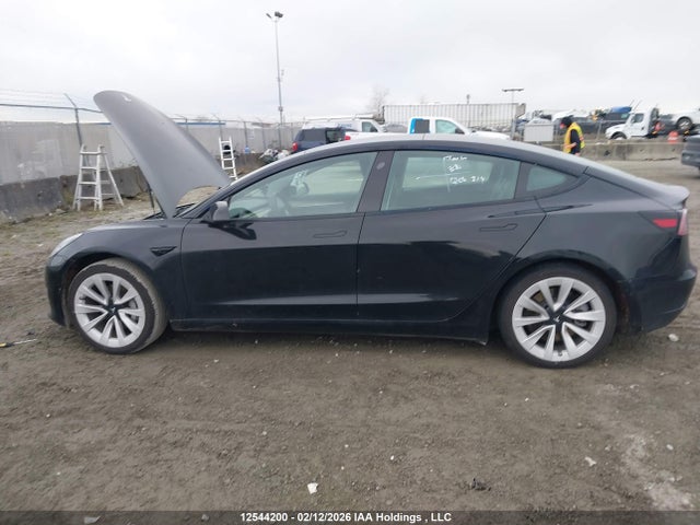 5YJ3E1EA0NF258078 Tesla MODEL 3