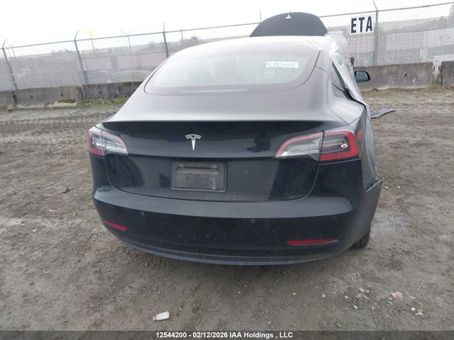 5YJ3E1EA0NF258078 Tesla MODEL 3