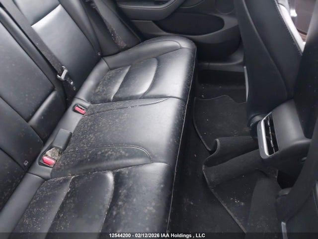 5YJ3E1EA0NF258078 Tesla MODEL 3