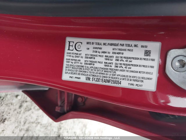 5YJ3E1EA8NF258054 Tesla MODEL 3