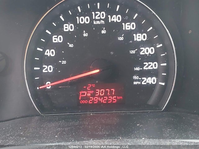 5XYKTCA63EG431549 KIA SORENTO LX