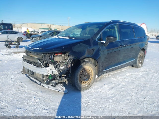 Продаж на аукціоні авто 2017 Chrysler Pacifica Touring-l Plus, vin: 2C4RC1EG4HR840164, номер лоту: 12544226