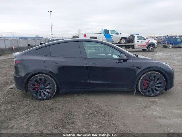 7SAYGDEFXRF093310 Tesla Model Y