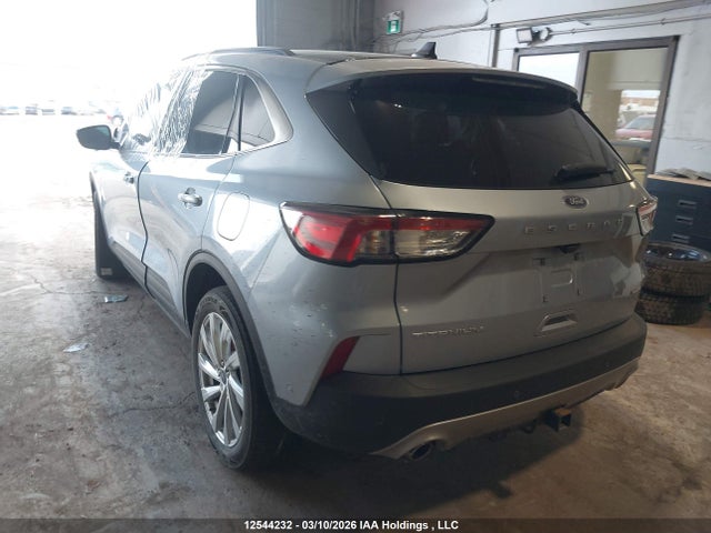 12544232 :رقم المزاد ، 1FMCU9DZ5NUB04199 vin ، 2022 Ford Escape Hybrid مزاد بيع