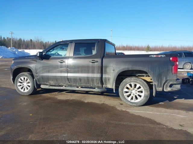 1GCUYBEF0LZ115152 Chevrolet Silverado K1500 Custom
