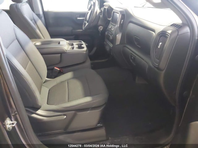 1GCUYBEF0LZ115152 Chevrolet Silverado K1500 Custom