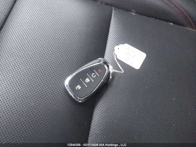 KL77LJE21RC140332 Chevrolet Trax 2rs