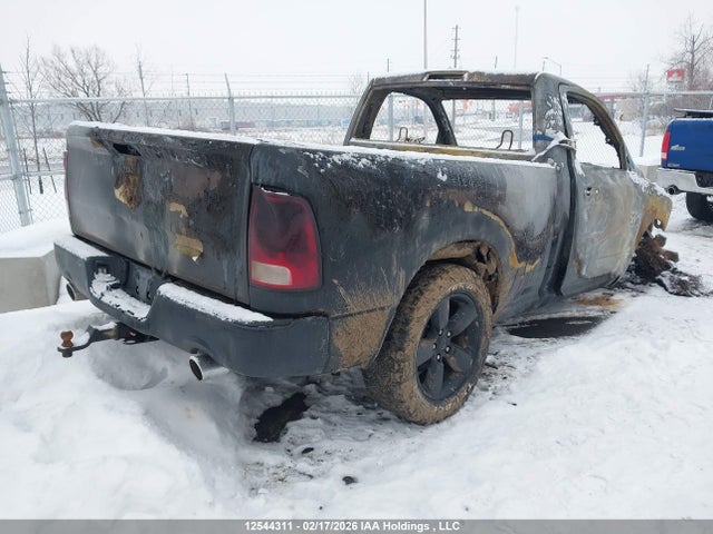 3C6JR6AT2GG300321 RAM 1500 St