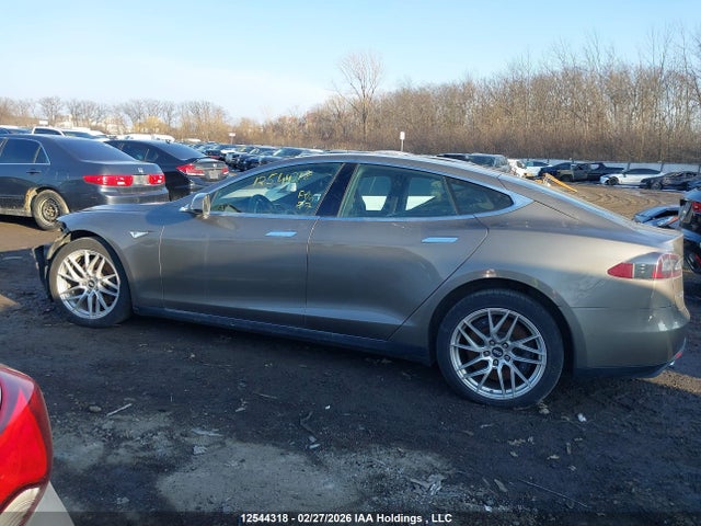 Tesla Model S 70d/85d/p85d 2015 5YJSA1S21FF089453 Image 15