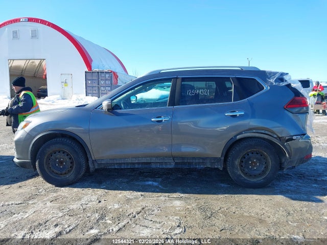 5N1AT2MV6HC773199 Nissan Rogue Sv/sl
