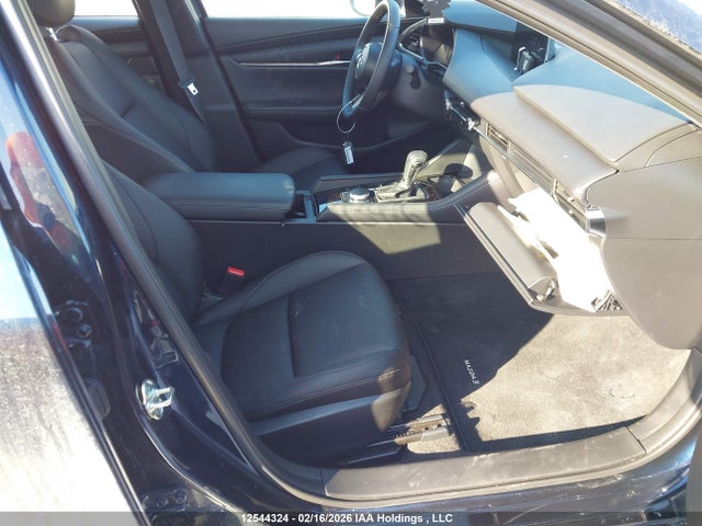 JM1BPACMXS1793426 Mazda 3 Preferred