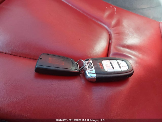 12544337 :رقم المزاد ، WAUFGCFL0BA065661 vin ، 2011 Audi S4 مزاد بيع