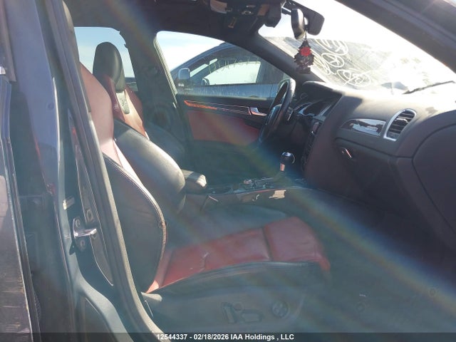 12544337 :رقم المزاد ، WAUFGCFL0BA065661 vin ، 2011 Audi S4 مزاد بيع