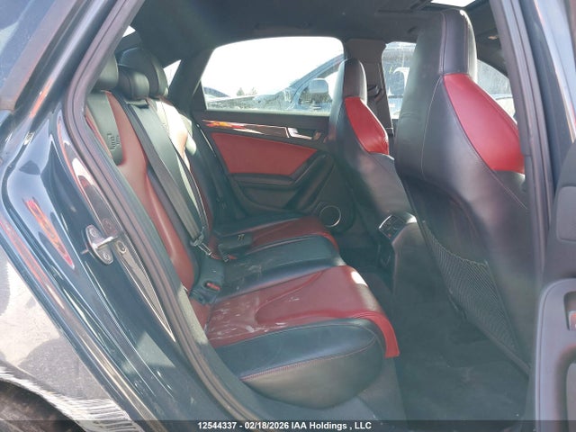 12544337 :رقم المزاد ، WAUFGCFL0BA065661 vin ، 2011 Audi S4 مزاد بيع