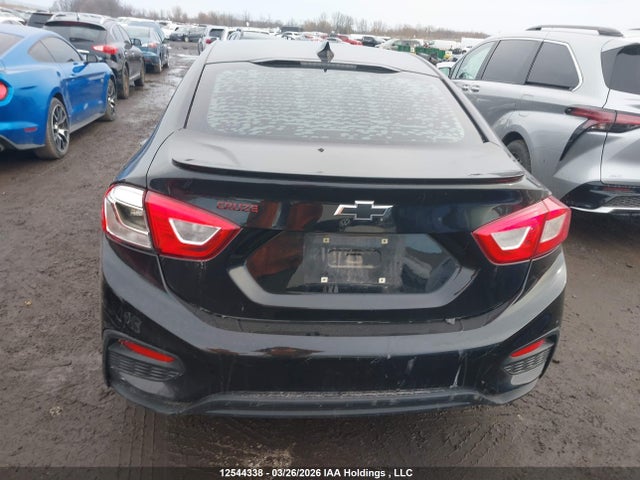 1G1BE5SM9J7231634 Chevrolet Cruze Lt Auto