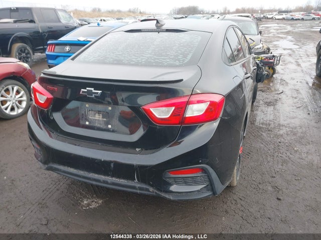 1G1BE5SM9J7231634 Chevrolet Cruze Lt Auto